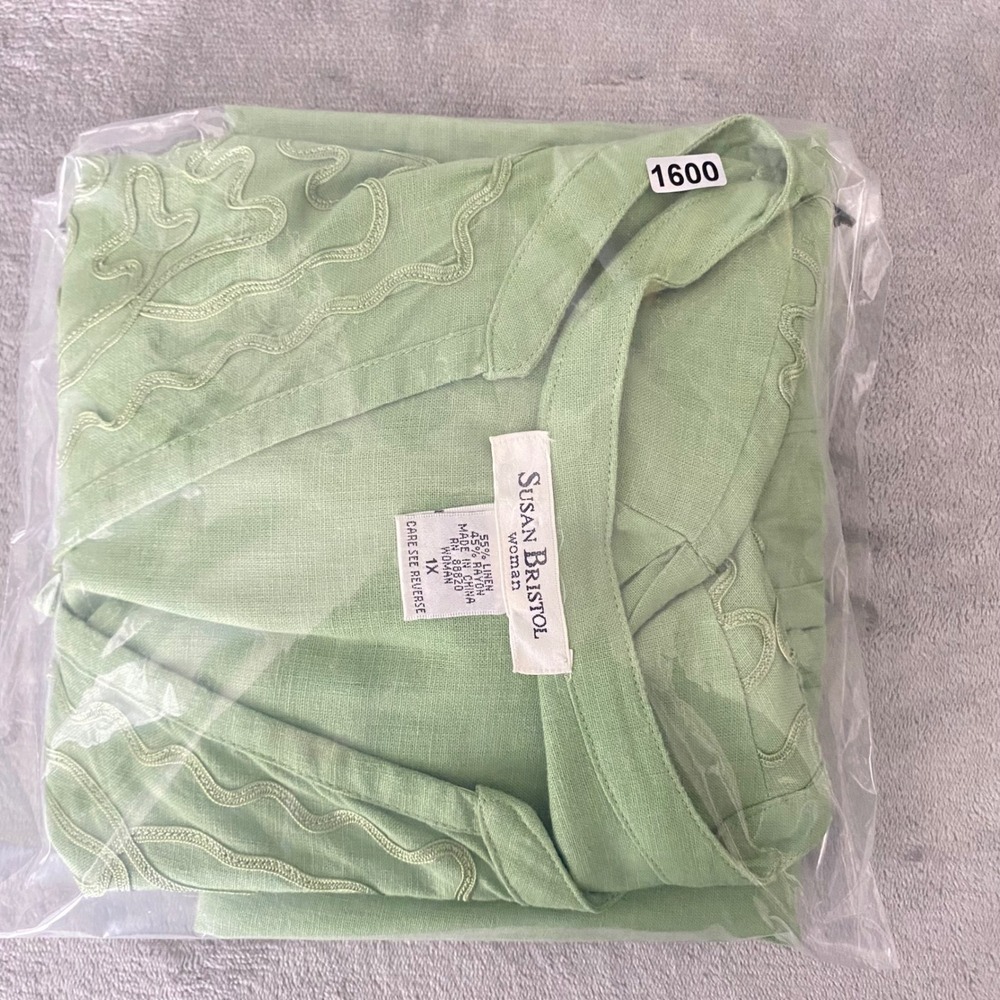 Susan Bristol Blouse Women 1X Green Linen Blend Embroidered Button Front Summer - Picture 8 of 8